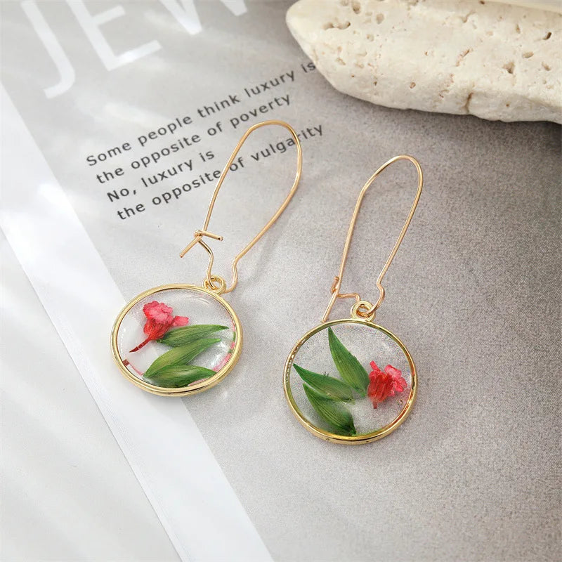 Unique Dried Flower Earrings Women Fashion Colorful Real Floral Earrings Creative Resin Epoxy Immortal Flower Earrings Jewelry