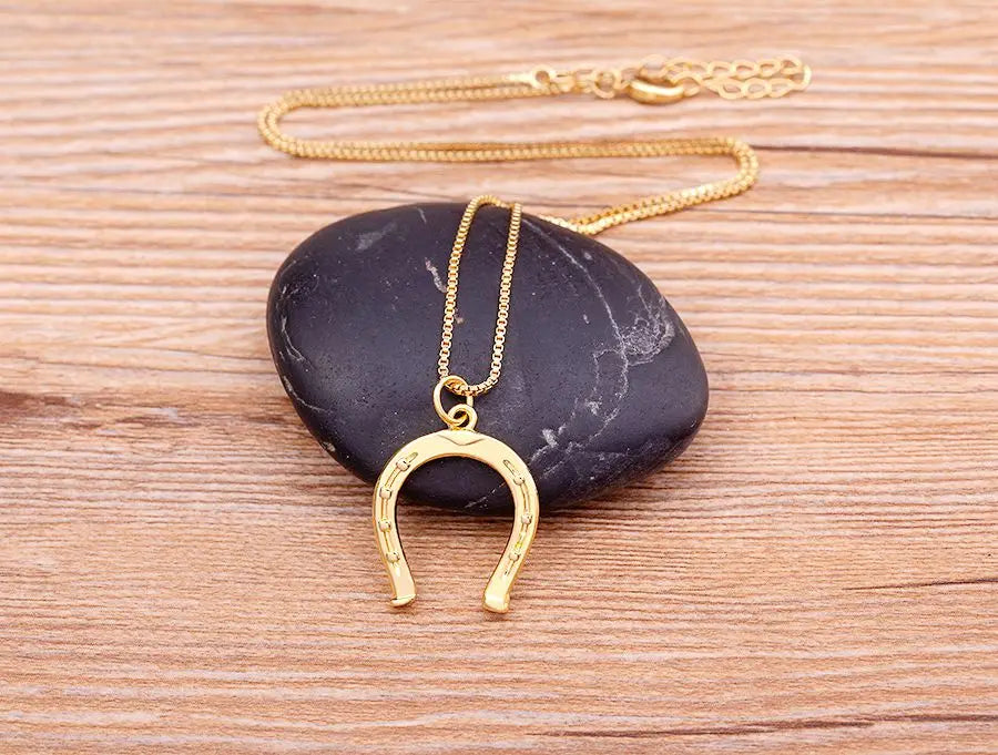 Nidin Ins Popular Fashion Classic Horseshoe Pendant Necklace Lucky Cute U Shaped Women Wedding Collier Gift Special Jewelry