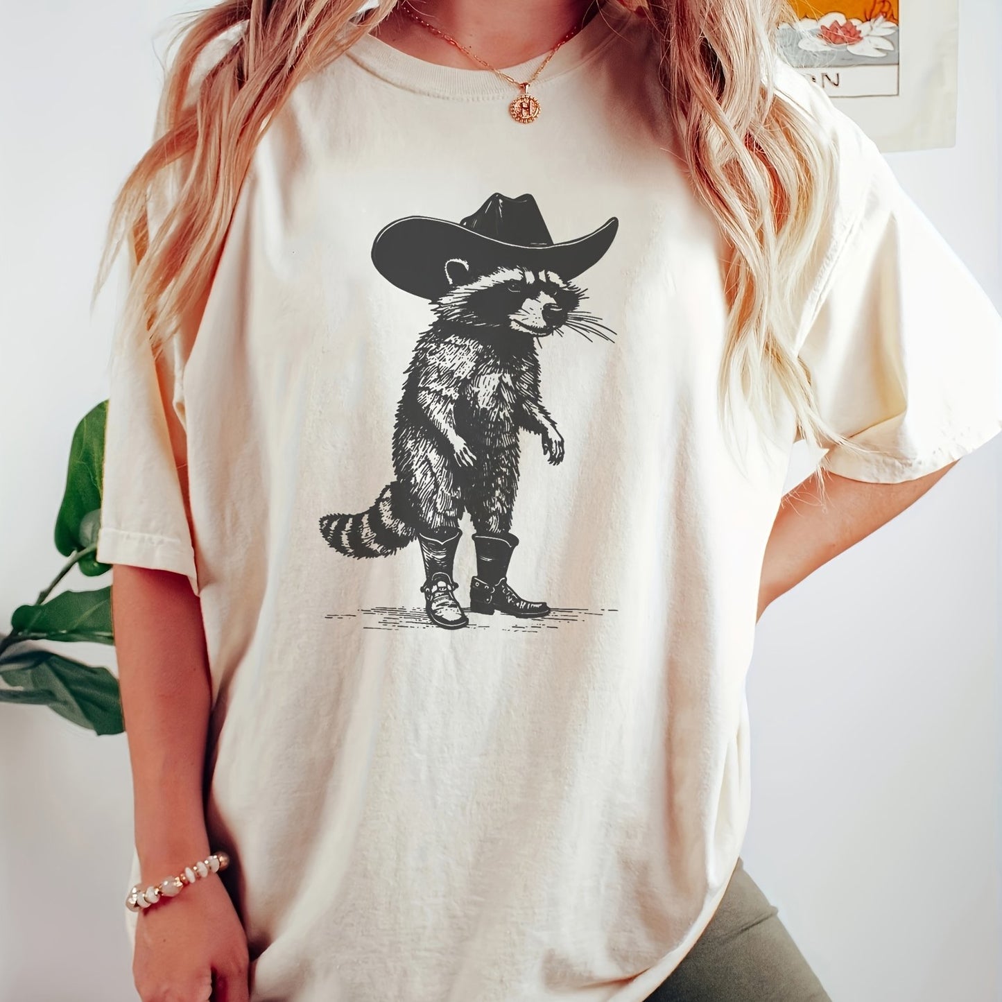 Racoon Print Crew Neck T-shirt, Short Sleeve Casual Top For Summer & Spring, Women's Clothing